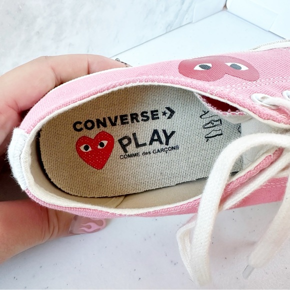 Comme des Garcons Play Converse Low-Top Sneakers 9 - Picture 6 of 7